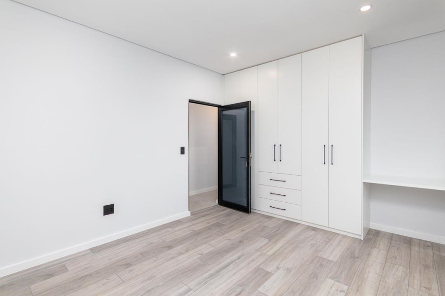 4 Bedroom Property for Sale in Sandown Western Cape
